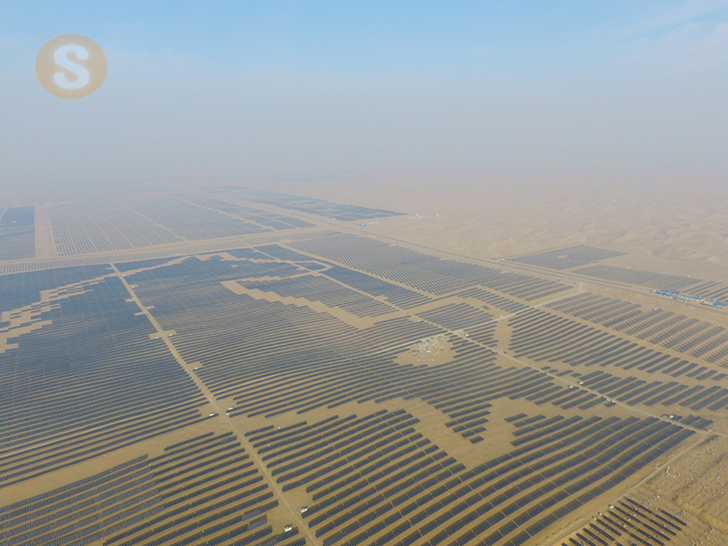 Inner Mongolia Dalad Banner PV Generating Application Top-Runner Base No. 4